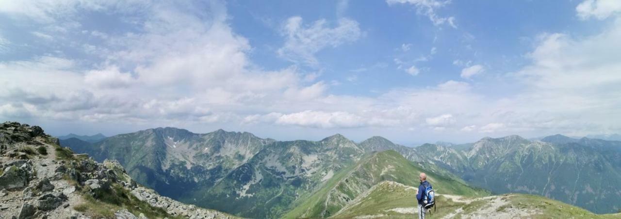 Гостевой дом Tatry Liptov Jakubovany  Экстерьер фото